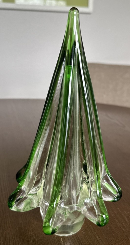 Lillian Vernon Hand Blown Glass 9 inch tall Christmas Tree clear and green