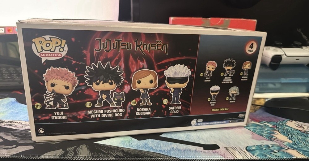 Funko Pop JUJUTSU KAISEN 4 Pack Special Edition Glow in the Dark Signed