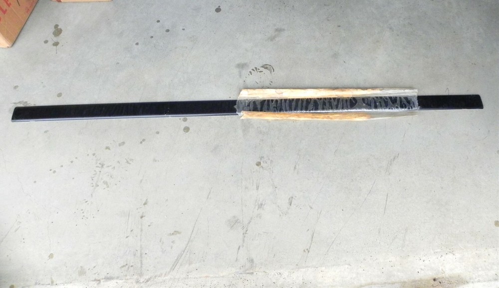 1985-86-87-88-89-90-91 Oldsmobile Cutlass Calais NOS Molding Trim GM 20501733