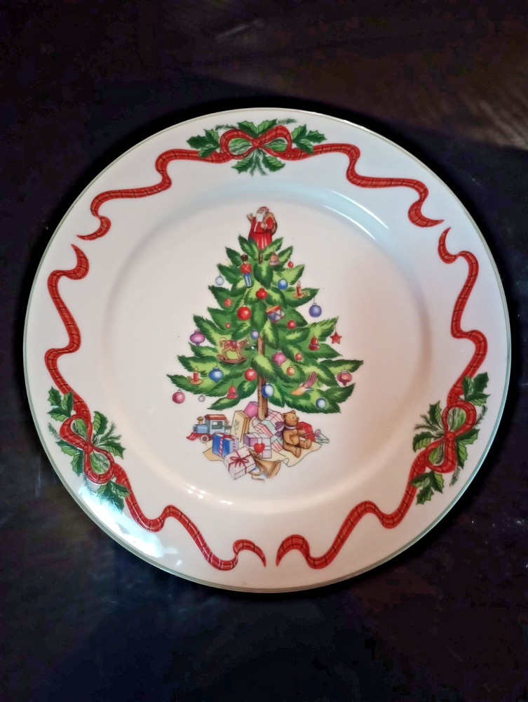 Set of 4 Tabletops Unlimited Christmas Tree Motif 10.5