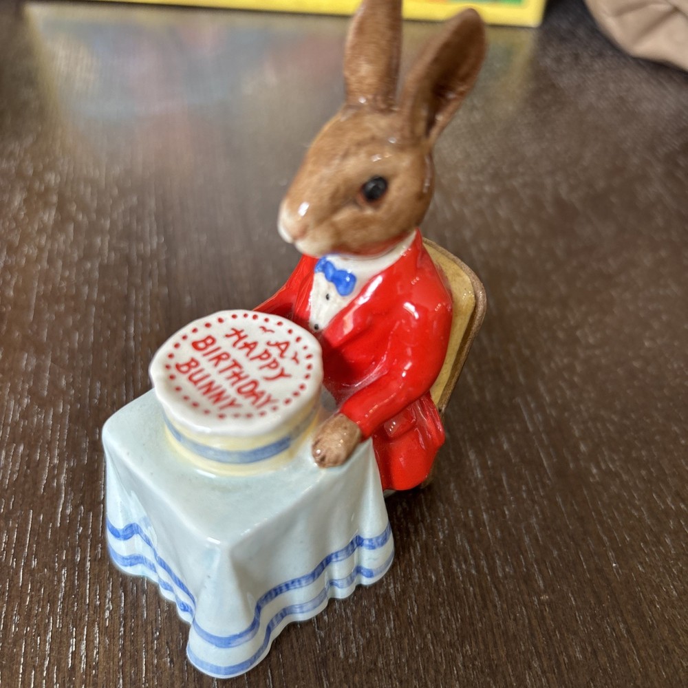 Royal Doulton 1982 Happy Birthday Bunnikins Collectible Bunny Figurine #2