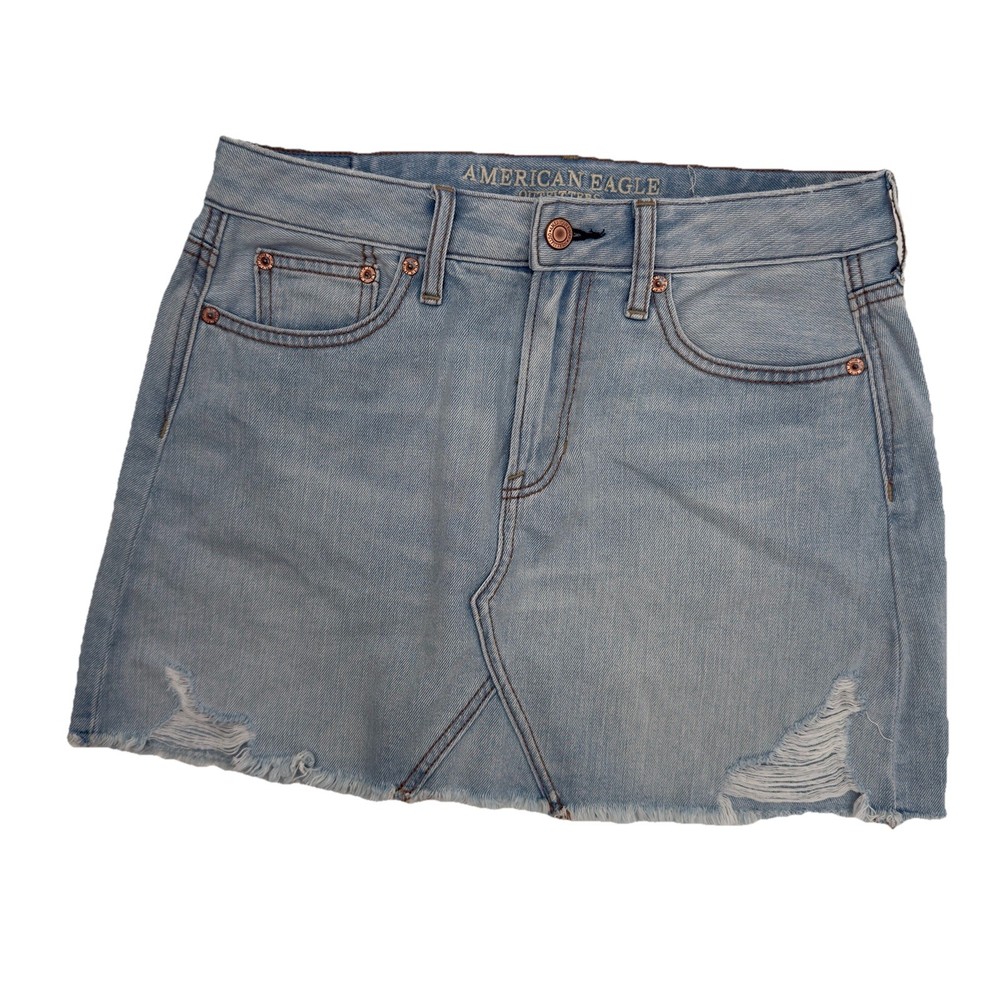 American Eagle Denim Mini Skirt Size 4 Women’s Light Wash Raw Hem Distressed