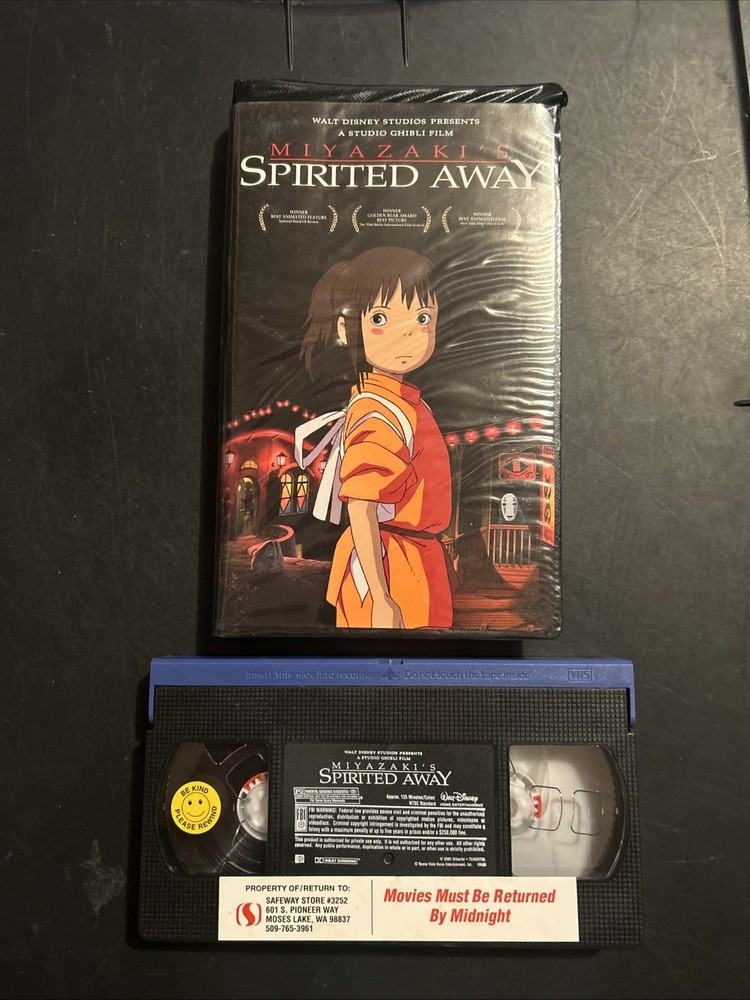 Spirited Away (VHS, 2001) Clamshell Case  HTF Studio Ghibli Miyazaki