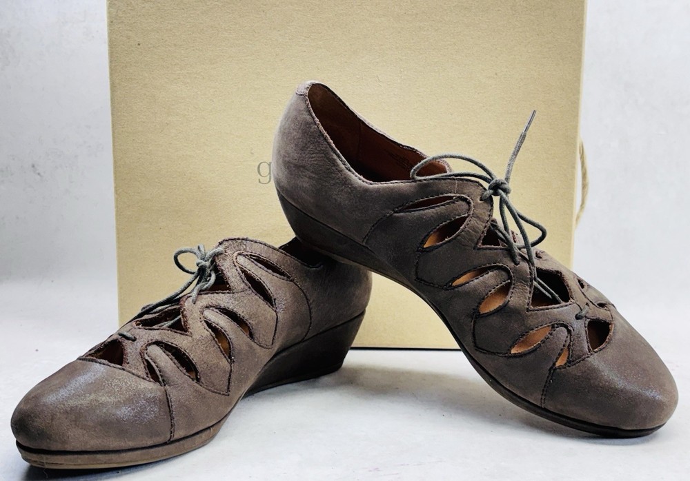 Kenneth Cole Gentle Soles NYE Wedge Lace Up Shoes Womens 8M Brown Leather Box