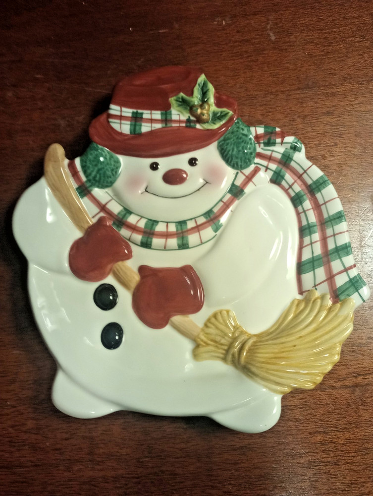 Fitz and Floyd Essentials Plaid Christmas Snowman Canape Wall /Plate Cookie Dish