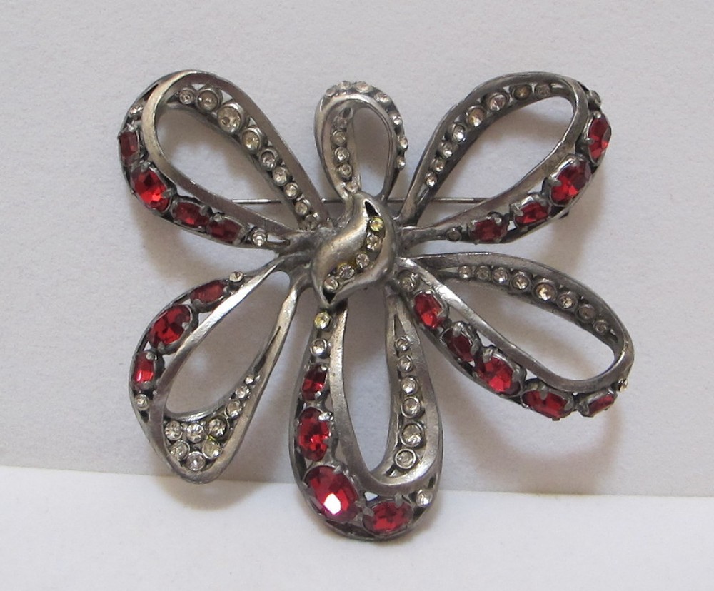 Huge Vtg 1920s H. POMERANTZ INC. N.Y. Red & Clear Rhinestone Pot Metal Brooch