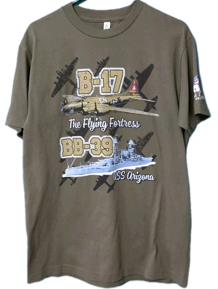 Pearl Harbor Size Medium Green T-Shirt Military Aviation B-17 B-39 Navy Ship