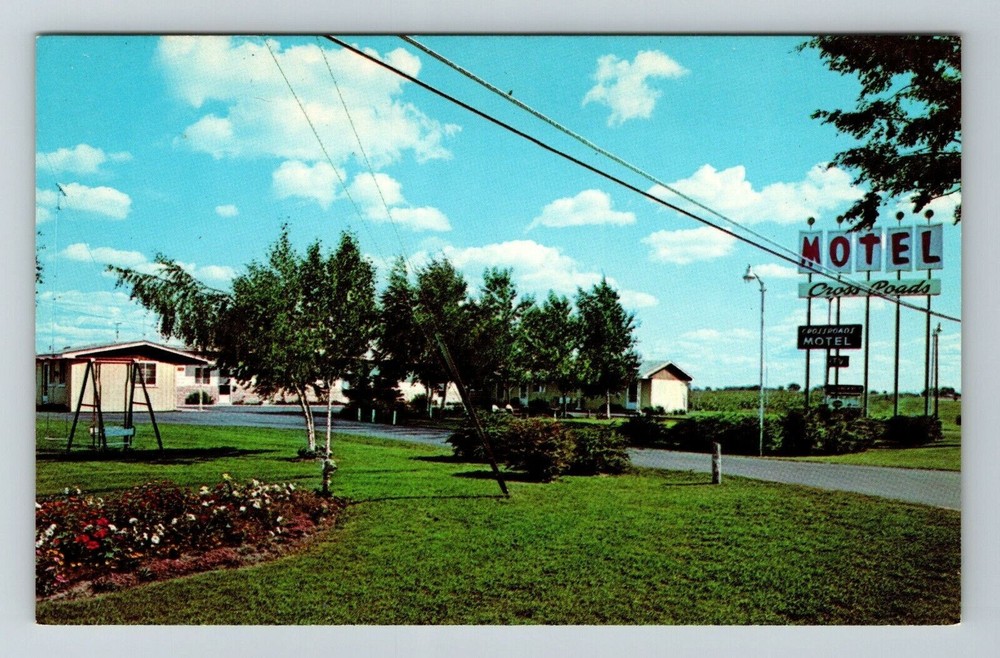 Clare MI-Michigan, Crossroads Motel, Exterior Sign, Vintage Postcard