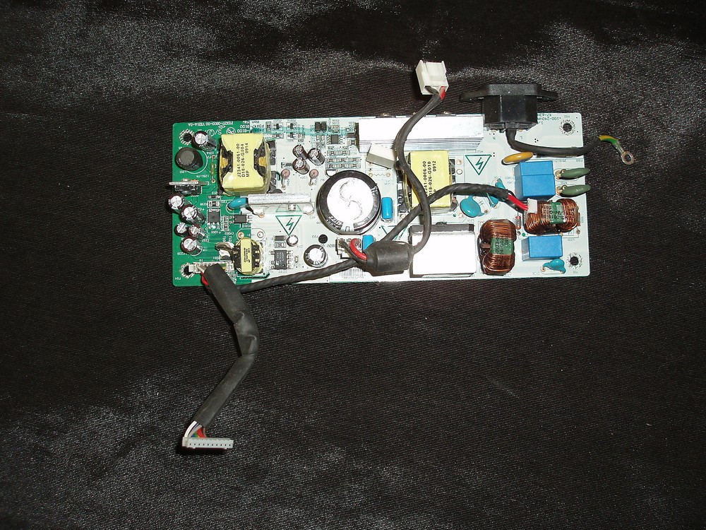 Mitsubishi XD221U Projector Power Control Board 100-240 VAC replacement part