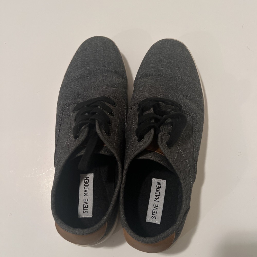 Men’s Steve Madden Size 10 Loafers