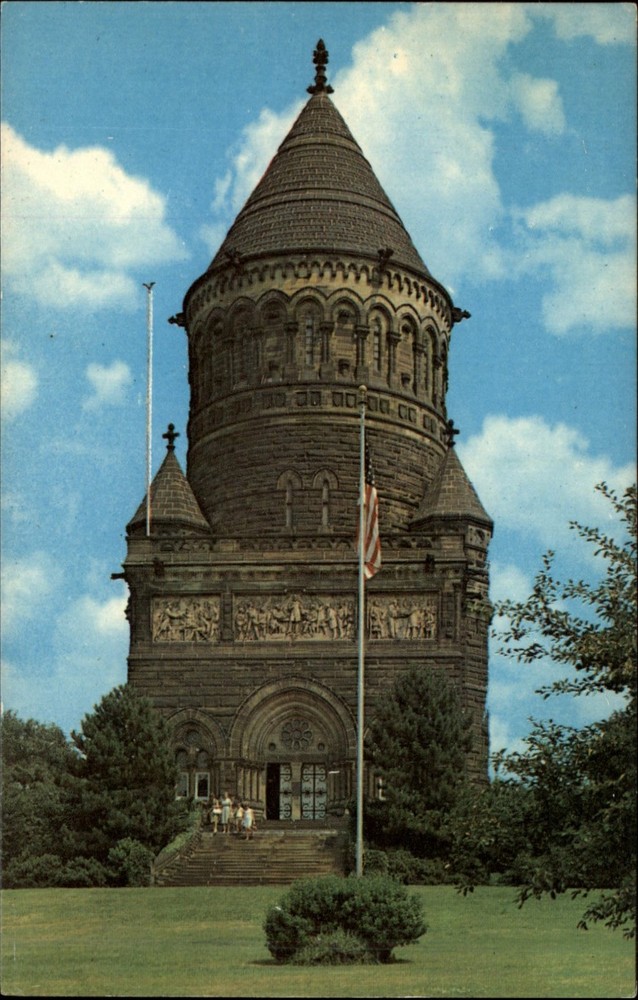 Cleveland Ohio Garfield Memorial Euclid Avenue at East 123rd Street ~ postcard