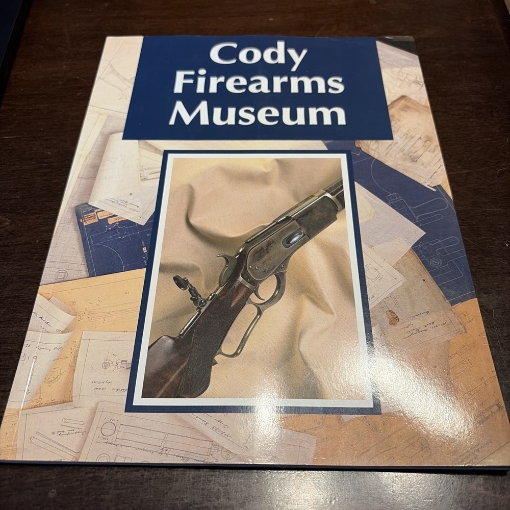 Houze, Herbert. Cody Firearms Museum. 1991. Illustrated in black, white and colo