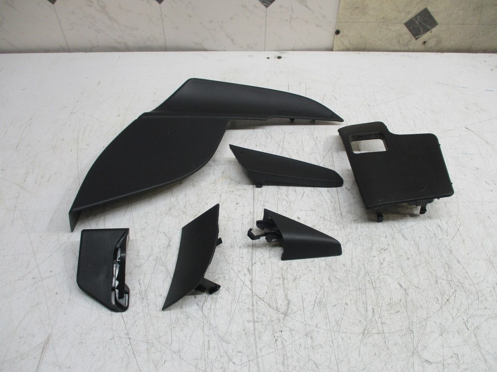 2013 13 Porsche 911 Carrera Right side door panel parts
