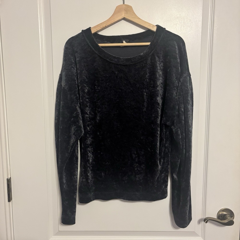 Free People We The Free Women's Grey Crushed Velvet Crew Neck Long Sleeve Top