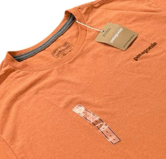 Patagonia Mens Fitz Roy Icon Responsibili-Tee T Shirt Size L Orange 37665