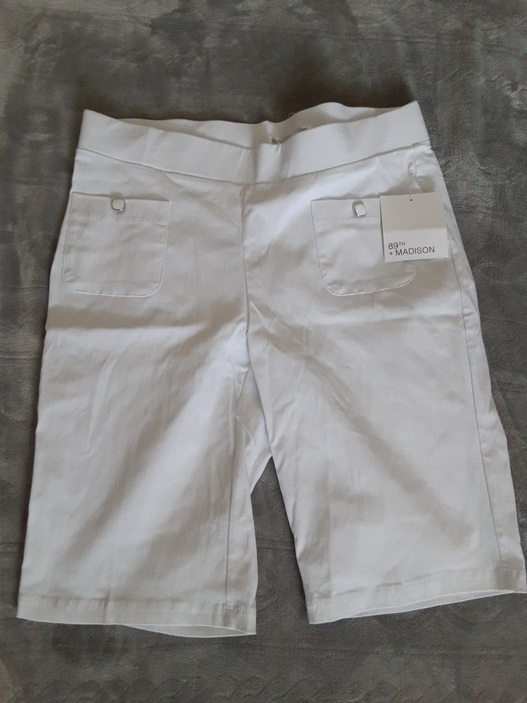 89th + Madison Shorts (White) Size Medium Nwt