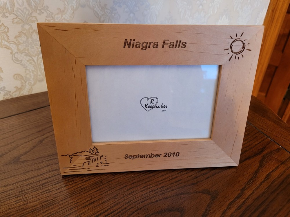 Niagara Falls Wooden Picture Photo Frame Year 2010 KEEPSAKE 9X7