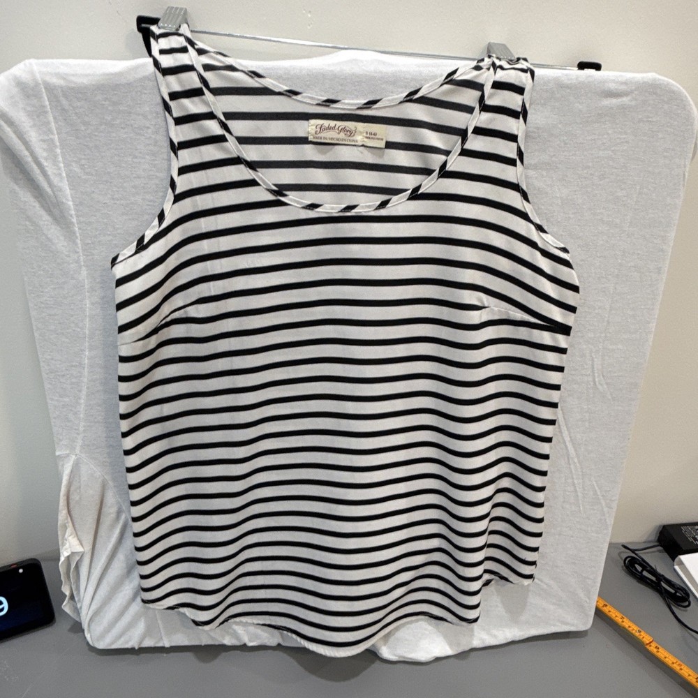 Faded Glory Sleeveless Scoop Neck Striped Knit Pullover Tank Top S Polyester