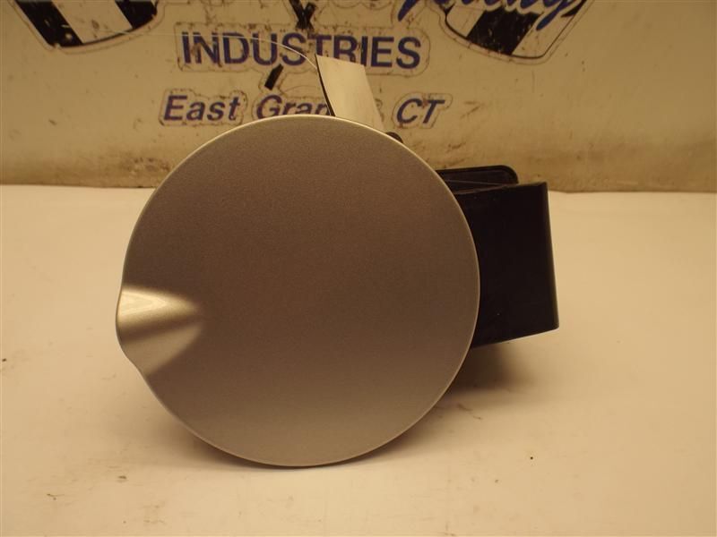 TOWN COUN 2002 Fuel Filler Door 183661