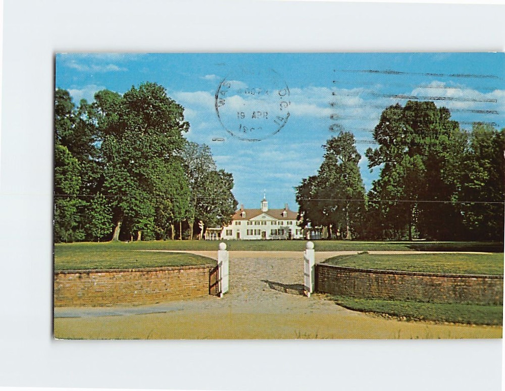 Postcard The West Front of Mount Vernon Virginia USA