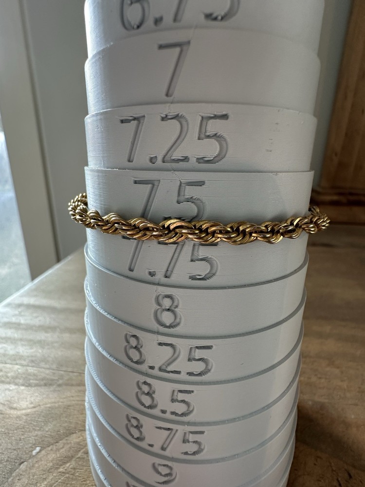 Gold Tone Rope Chain Bracelet Size 7.5” Adjustable