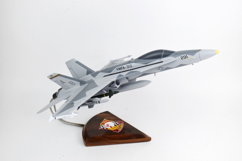 VMFA-312 Checkerboards “Fight’s On” 2005 F/A-18C Model,Navy, 1/37th (18