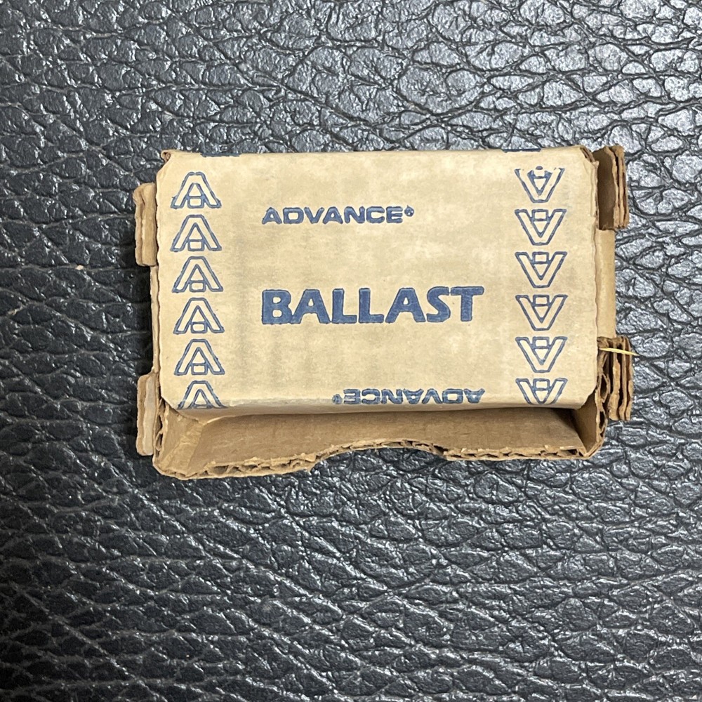 Advance Ballasts LC-14-20-C,1-14,15,18,20or 22W Preheat Straight Tube (lot of 2)