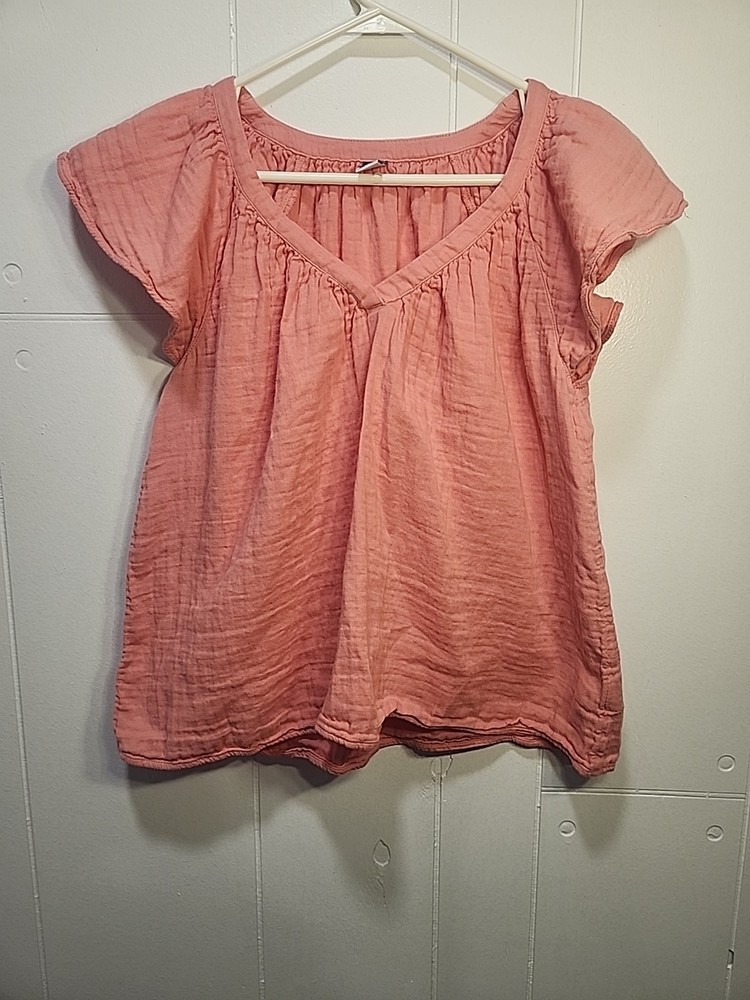Old Navy tops Women's Top. Capped Sleeve, V Neck