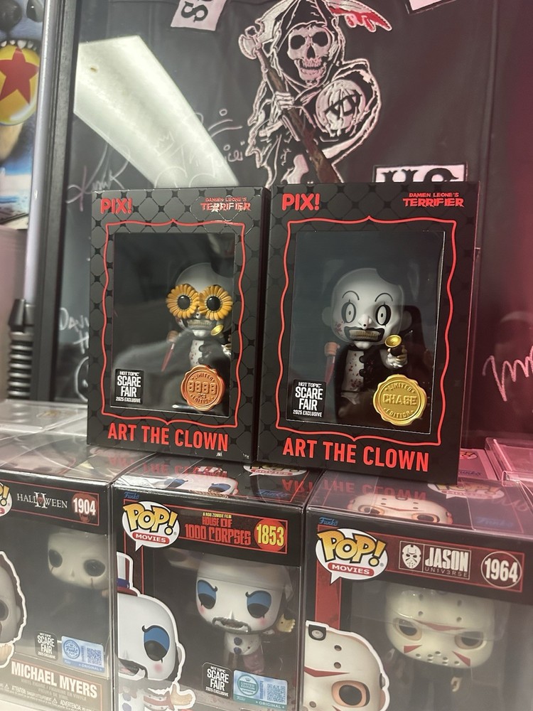 Thrilljoy Art The Clown Terrifier Scare Fair Hot Topic Chase And Common IN HAND