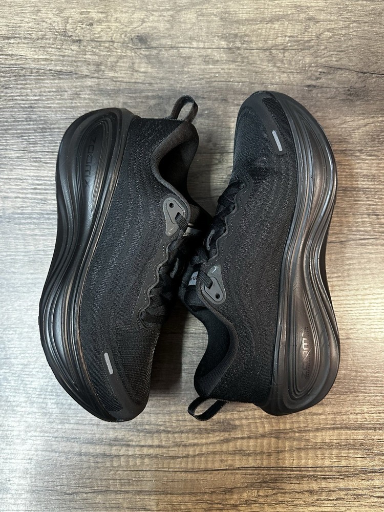 Nike Vomero Plus QS Triple Black IO4482-002 Men’s Size 8 / Women’s Size 9.5