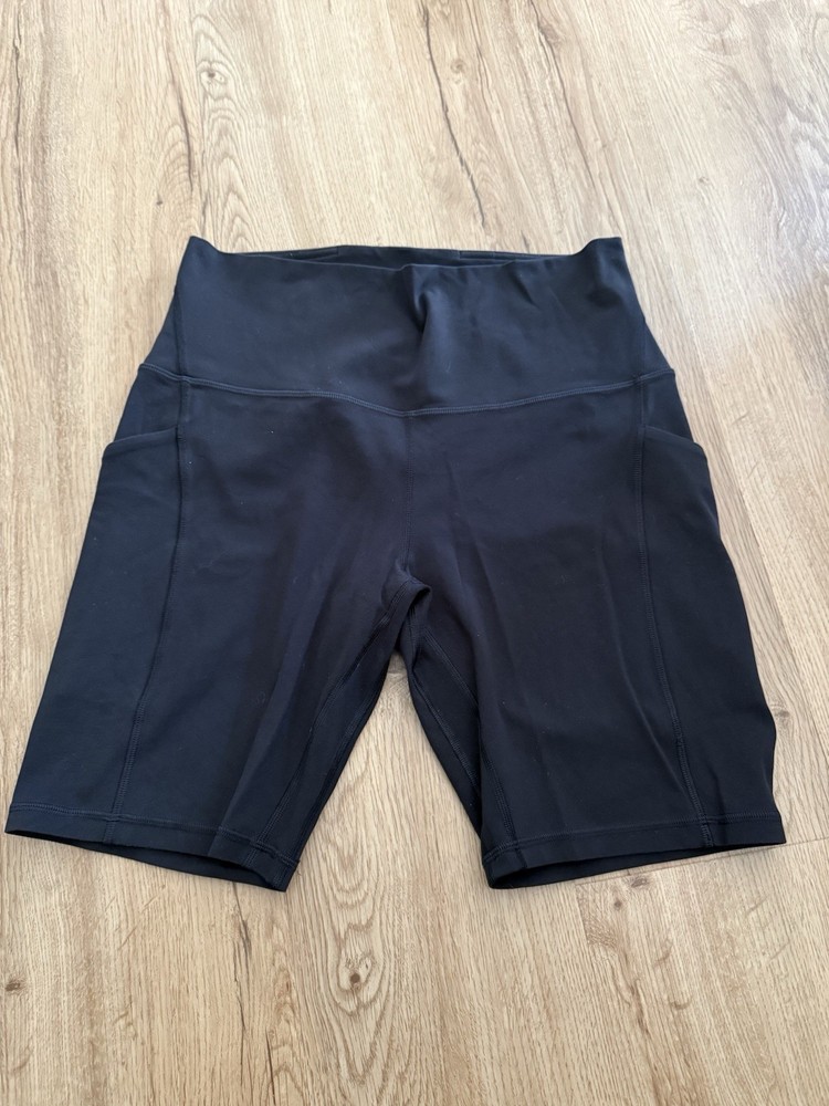 Lululemon Wondertrain Women's Biker Shorts Size 10 8in Inseam