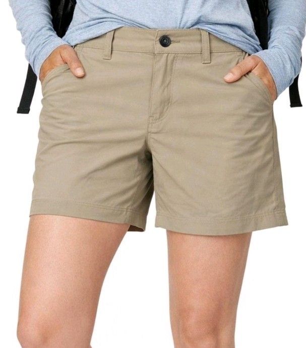 Patagonia Quandary Women's Size 8 Beige Hiking Shorts Nylon Stretch outdoors