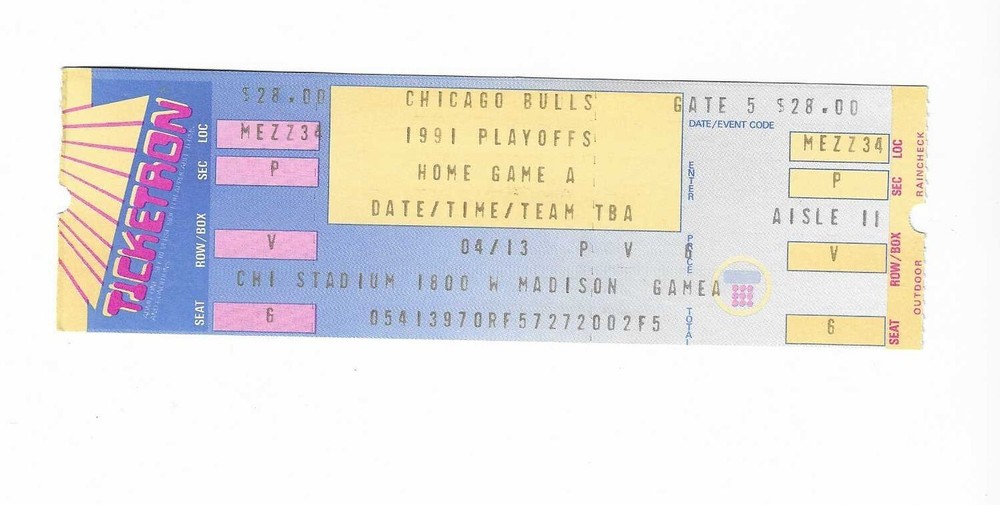 Chicago Bulls vs New York Knicks Unused Playoff Basketball Ticket 4/25/1991