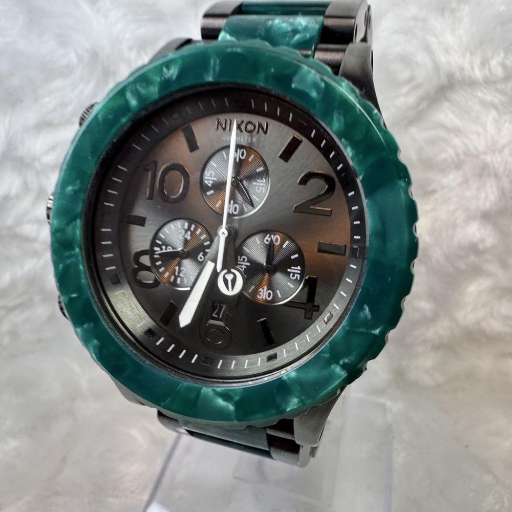 Working Nixon Watch 42-20 Marble Green Used