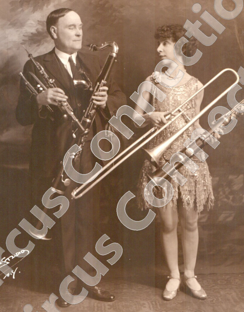 Early 1900s Rell Studio NY Vaudeville Promotional Photograph 8