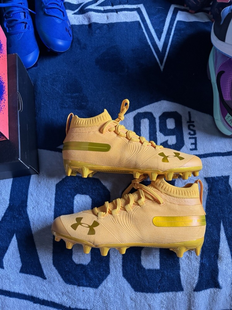 Under Armour Spotlight MC Yellow Suede Football Cleats Size 9 Men 3022816-600