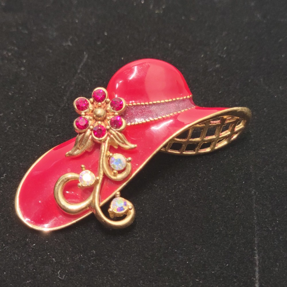 VTG SIGNED AVON RED ENAMEL CLEAR AB RHINESTONE FLOWER HAT BROOCH PIN gold tone