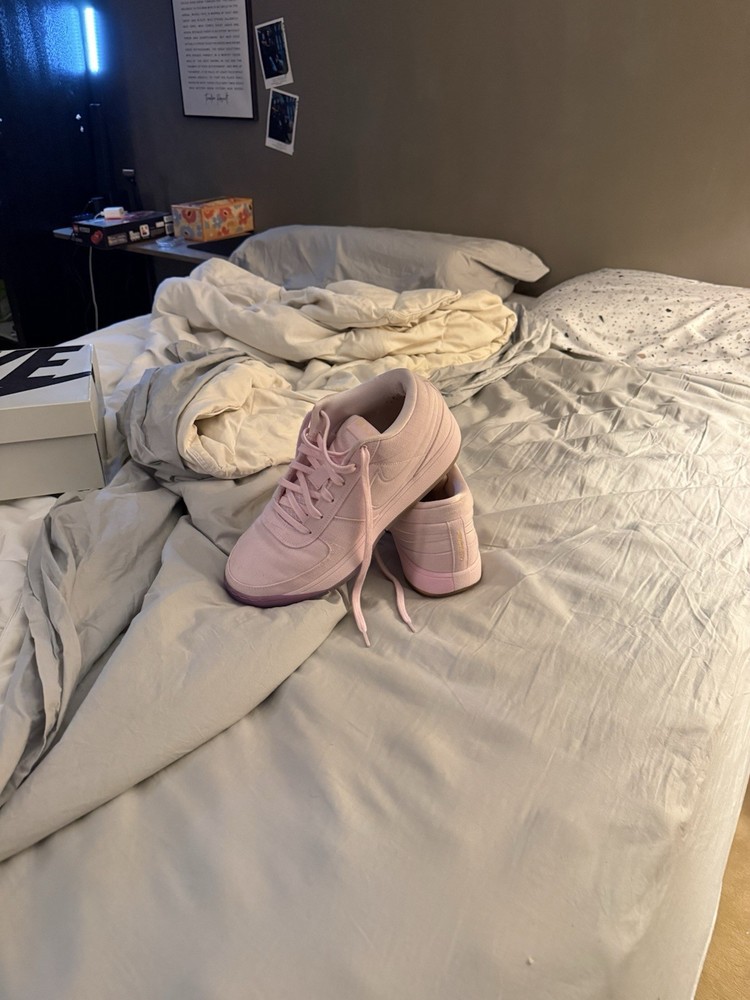 Book Chapter One Sunrise Size 10 Male Basketball Shoes Sneakers