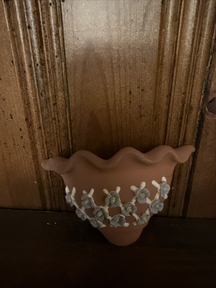 Retired Mackenzie Childs Majorca Evervolving Ceramic Knob Wall Hanging Flower Po