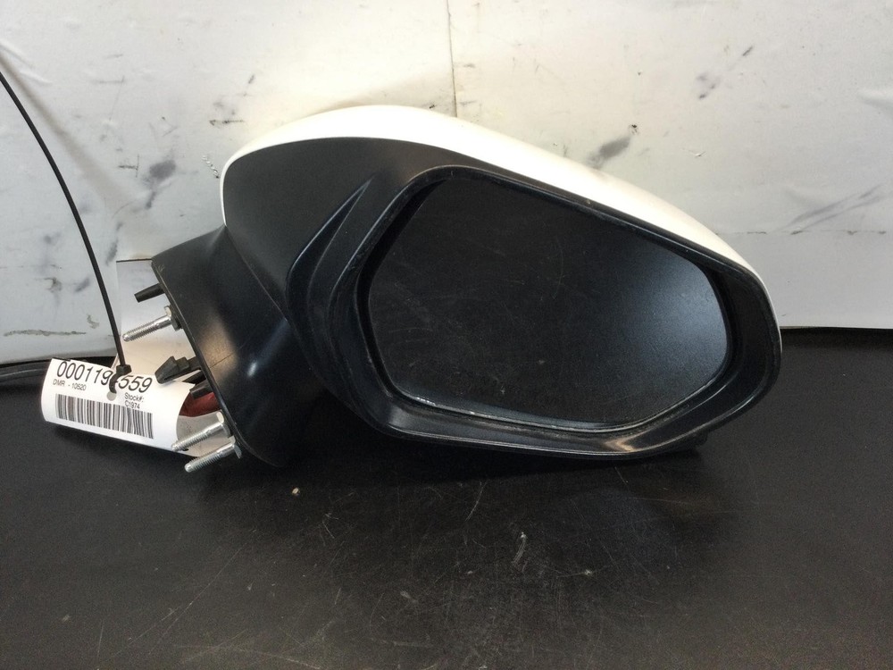 18-23 Toyota Camry Right Passenger Door Mirror with 1 Plug and 3 White Wires for a Perfect Fit