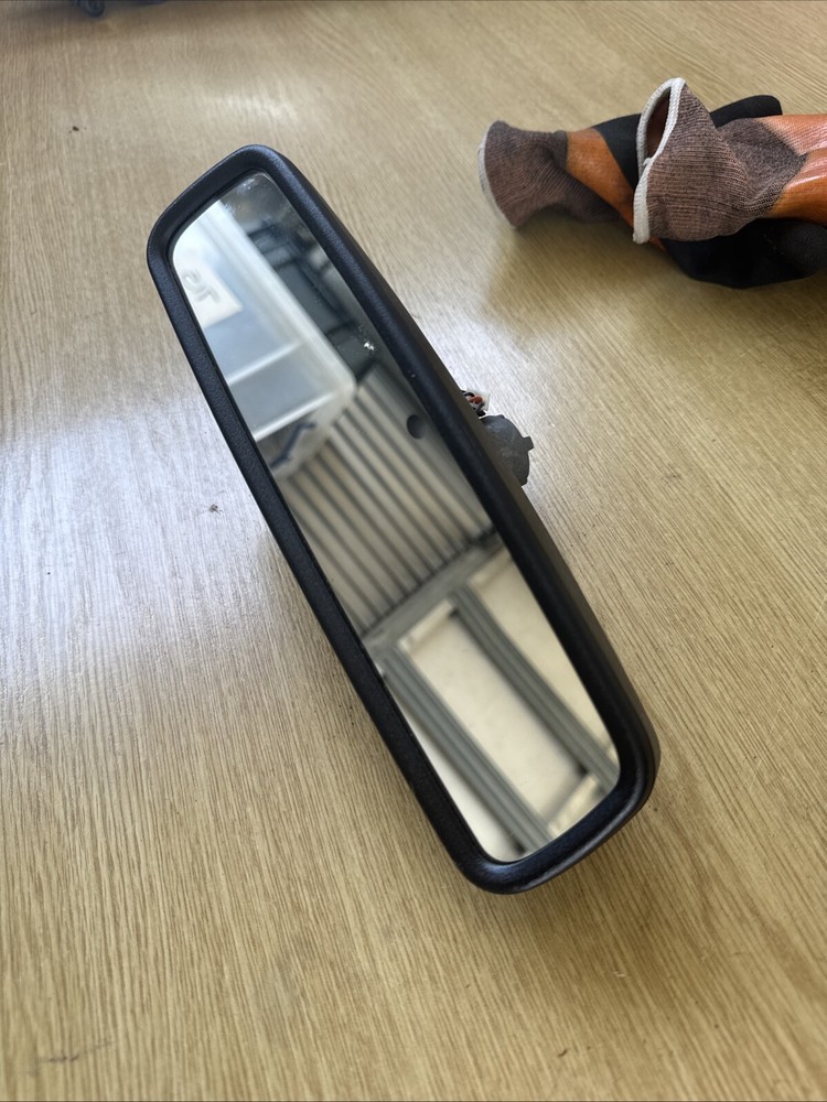 Upgrade Your 2013 Ford B-Max with AU5A-17E678-AC Auto Dimming Rear View Mirror