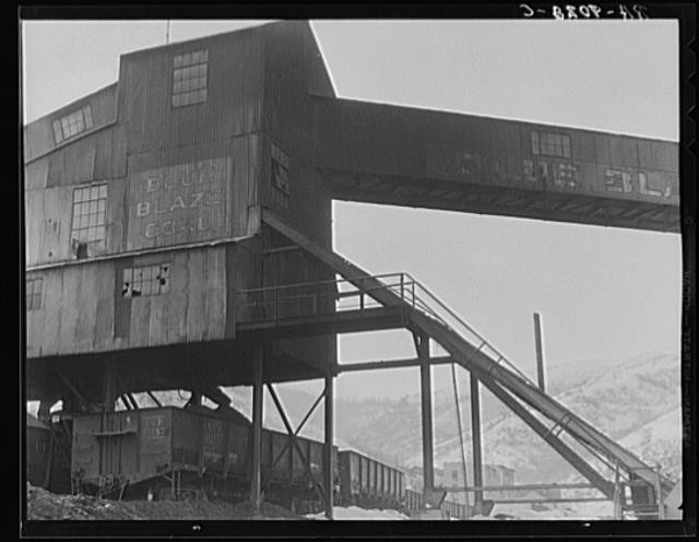 Photo:Consumers. Blue Blaze coal mine. Near Price, Utah