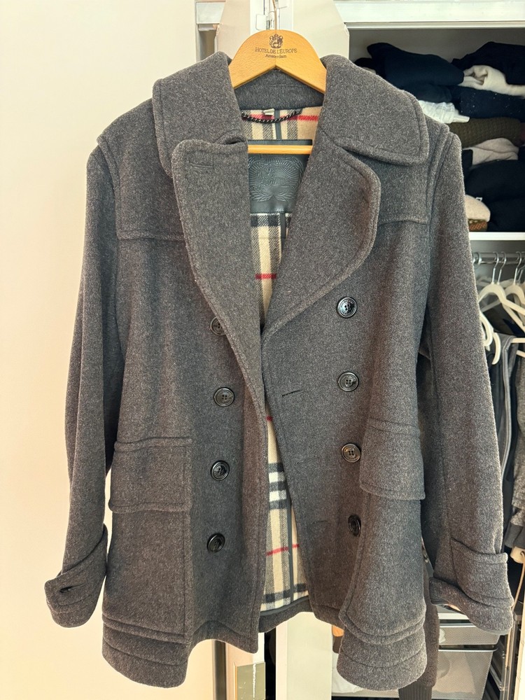 Burberry Men's Pea Coat Grey - Size Medium