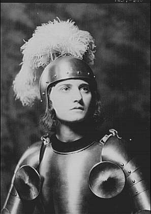 Photo:Gario,Lucia,portrait photographs,women,costumes,A Genthe,1935
