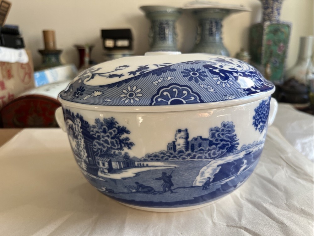 Spode Blue Italian LargeSoup Tureen Unused