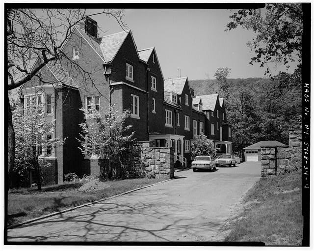 4. VIEW OF NORTH (REAR) SIDE, LOOKING SOUTHWEST - U.S. Military Academy,