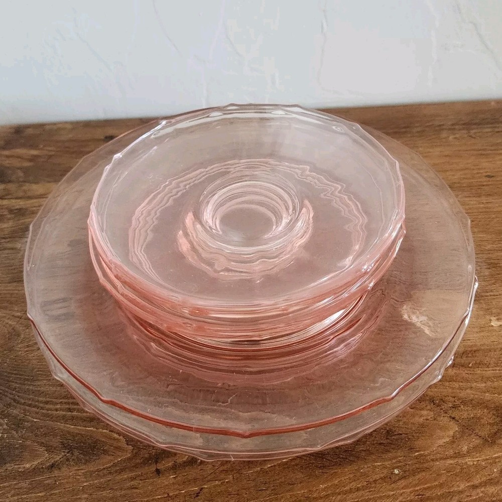 Fostoria Fairfax 3 Salad Plates & 4 Saucers Depression Glass Pink Vintage 7pc