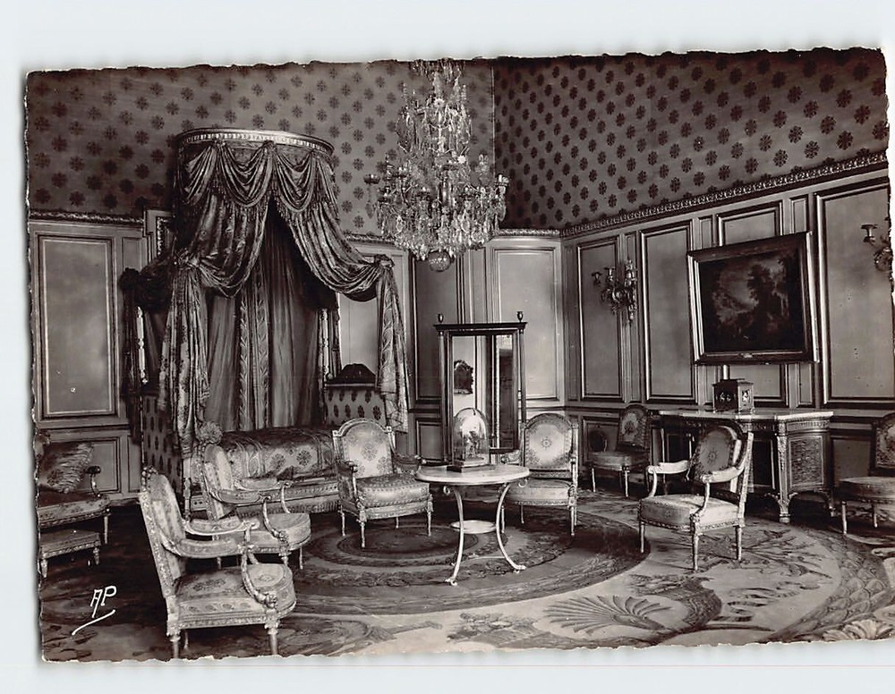 Postcard The Officers Drawing Room Palais de Fontainebleau France