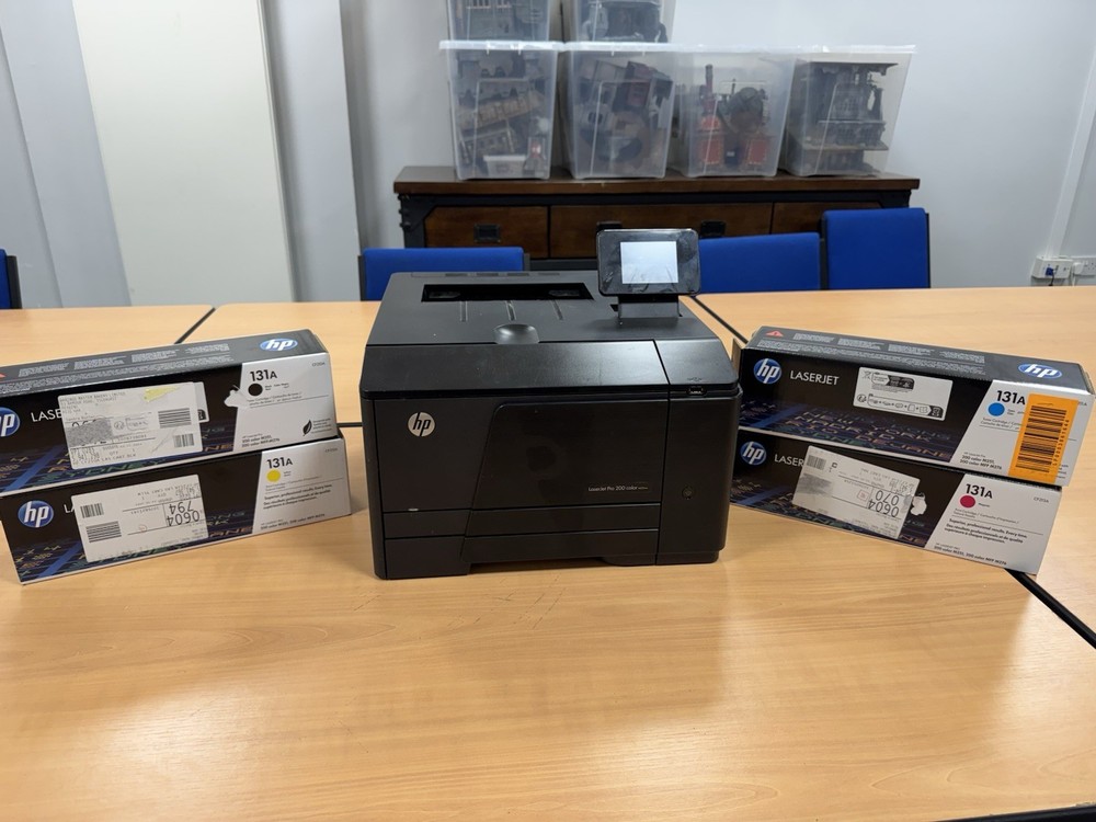 HP LaserJet pro 200 M251nw Printer