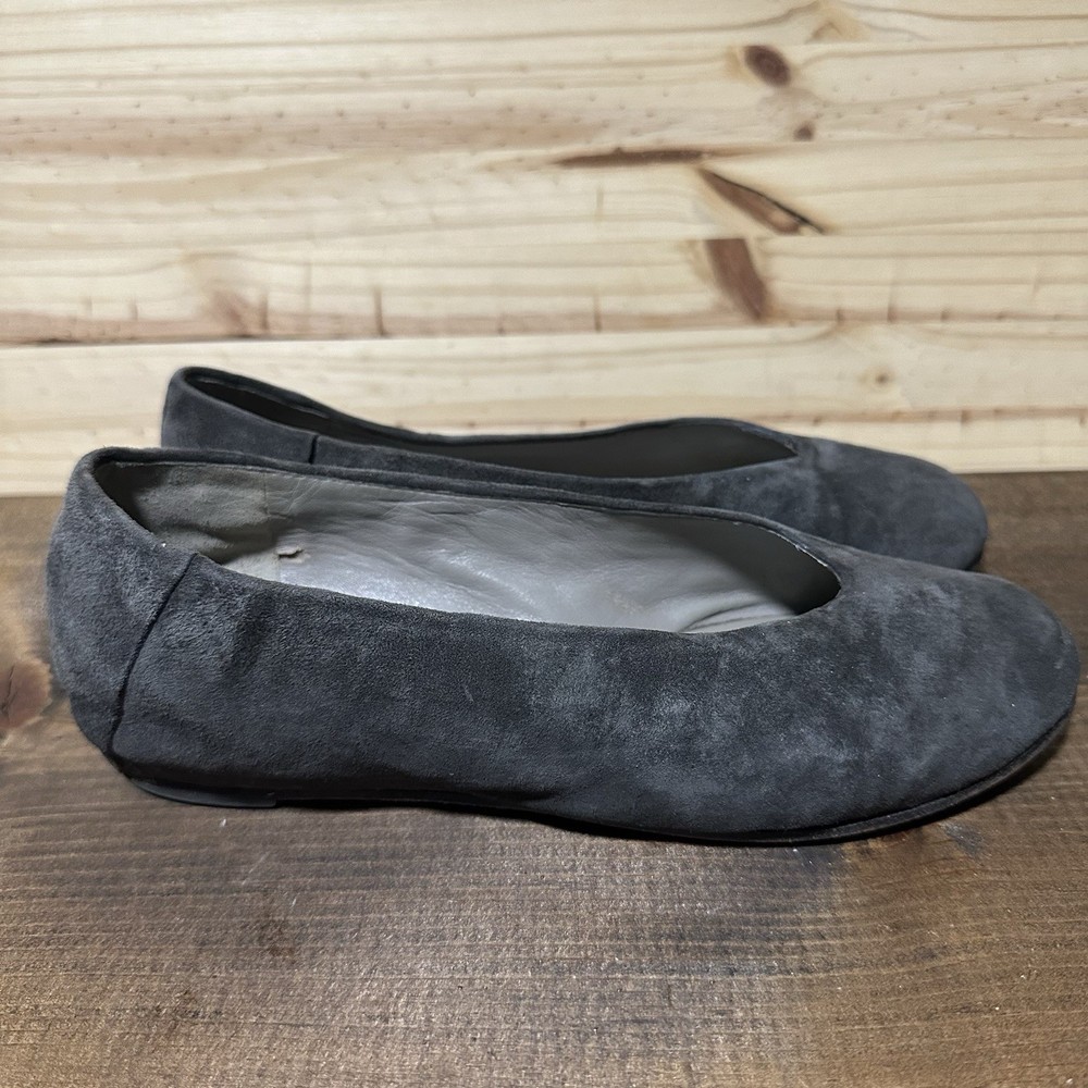 Eileen Fisher Gray Suede Slip On Shoe Slight Rise Hidden Heal Casual 7